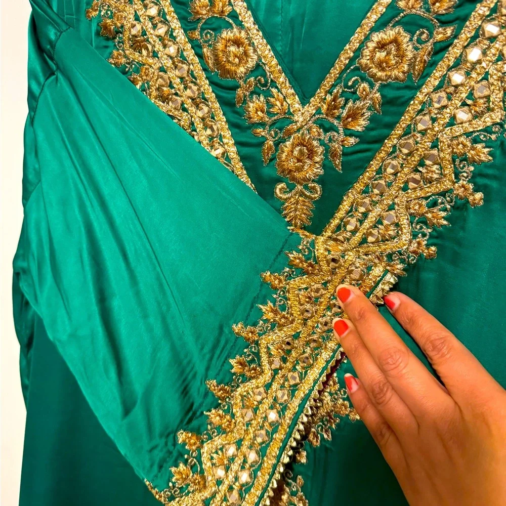 Pakistani/Indian brand new outfit - Picture 8 of 12